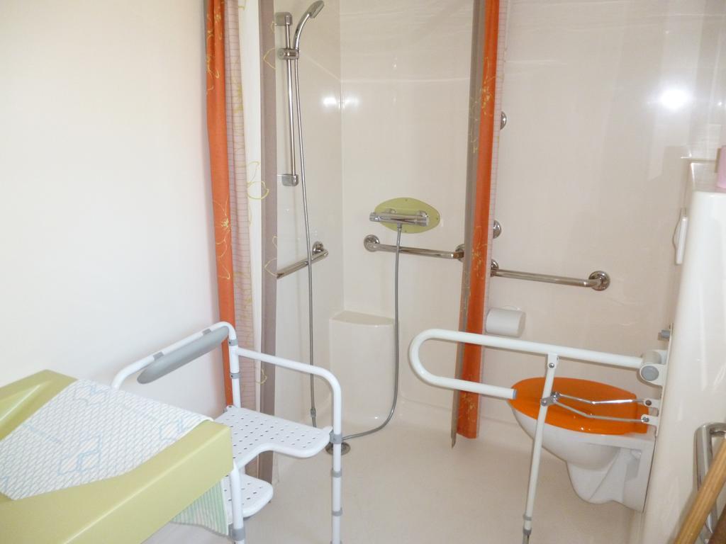 Auberge Des Etangs Roussent 외부 사진