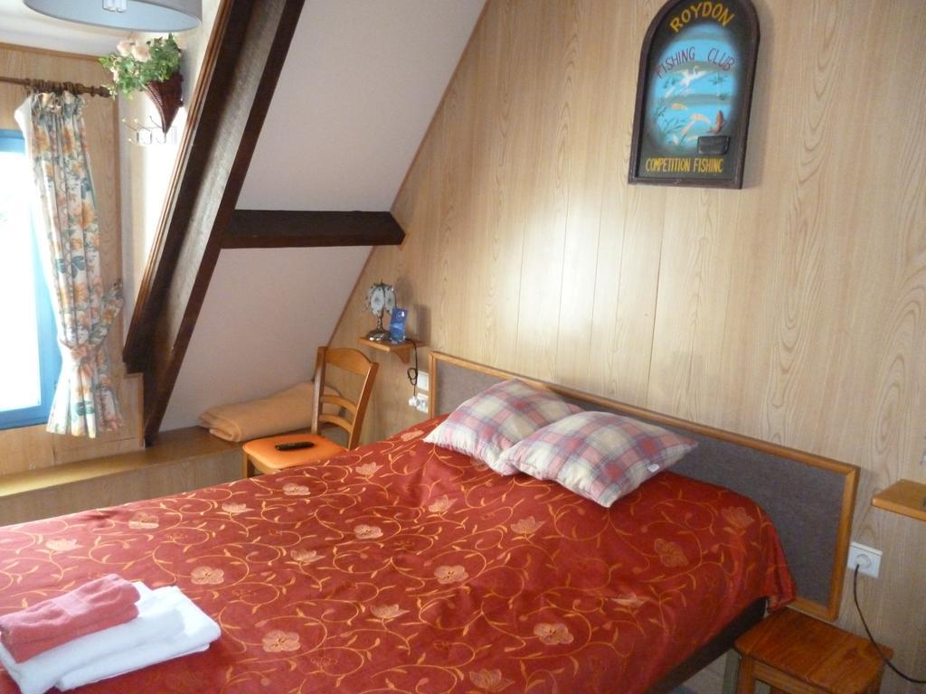 Auberge Des Etangs Roussent 외부 사진