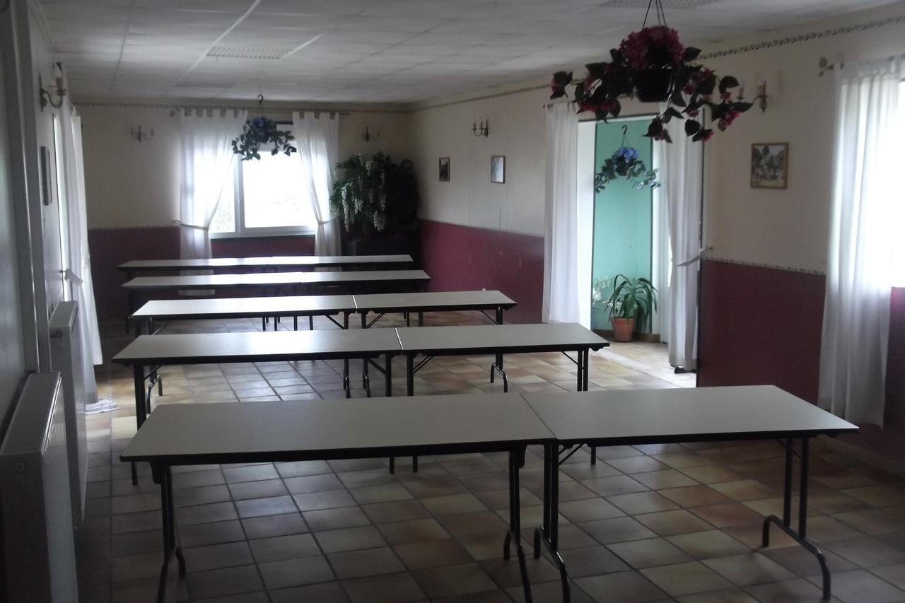 Auberge Des Etangs Roussent 외부 사진
